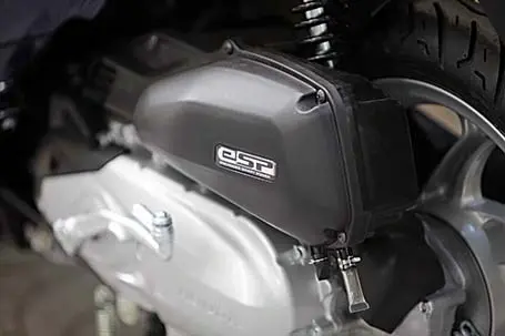 Chi tiết khối động cơ bền bỉ của xe Honda Vision 2012 cũ