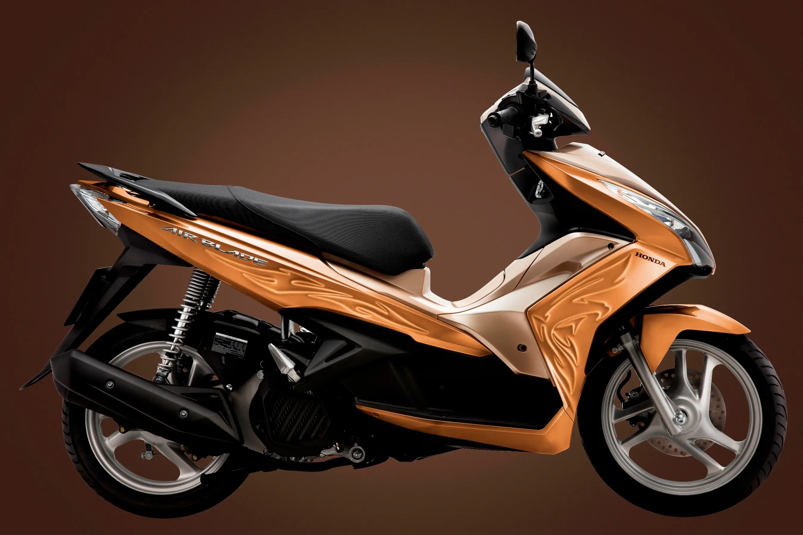 Xe Honda Air Blade 2015 phiên bản sơn từ tính màu đen vàng đồng