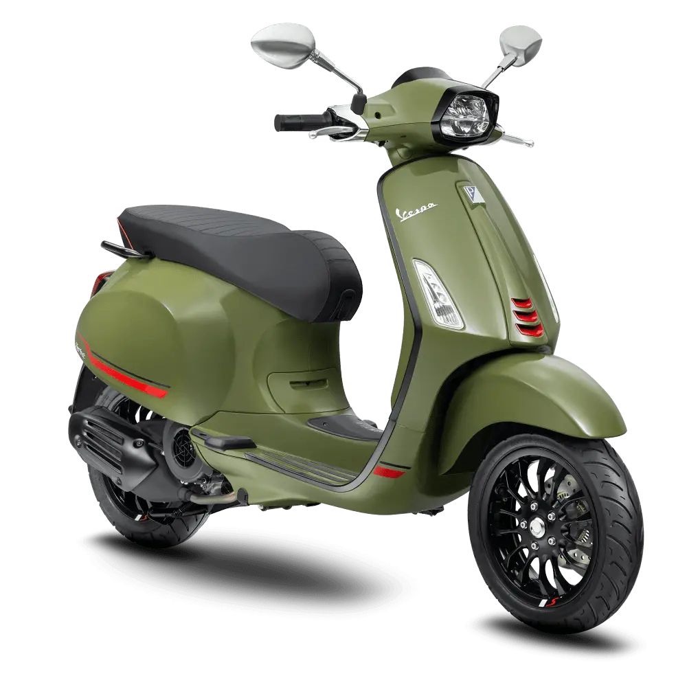 Kiểm tra chi tiết một chiếc Vespa Sprint S 2022 cũ