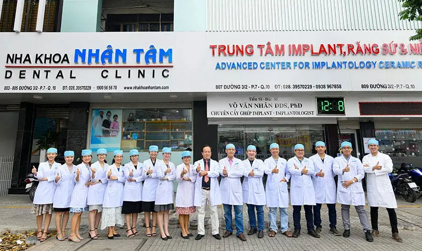 Mặt tiền của trung tâm Nha khoa Nhân Tâm