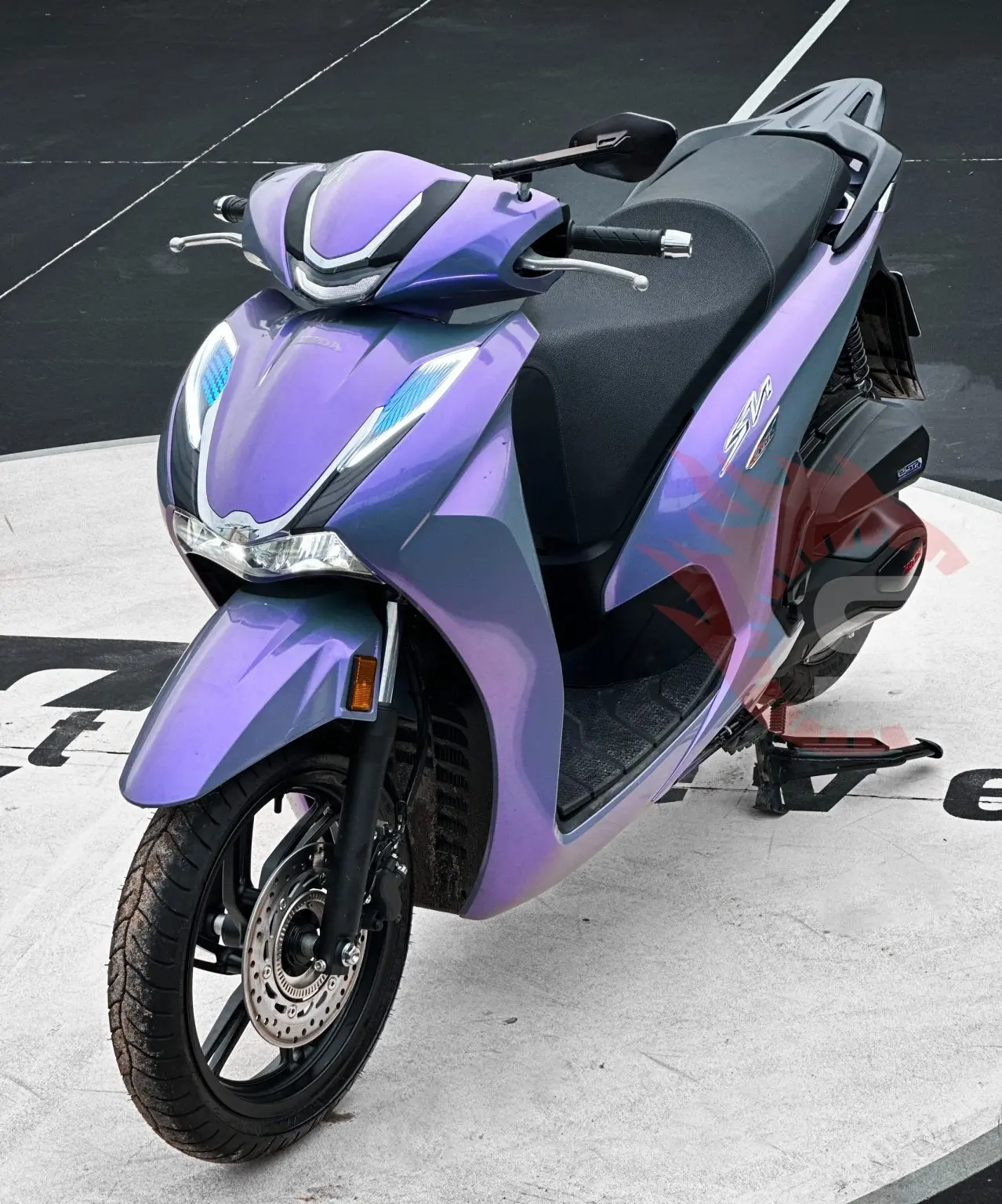 Nhiều chiếc SH 125 độ với các phong cách khác nhau