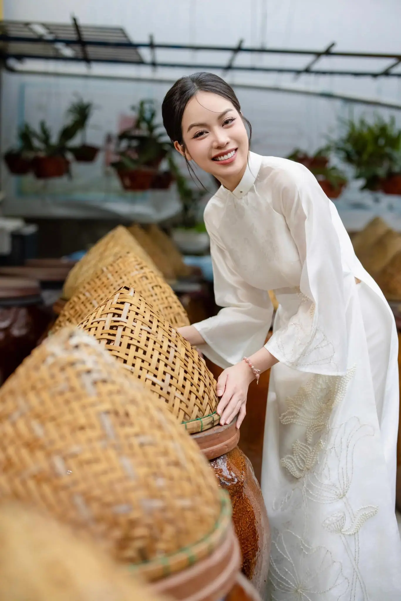 Phong cách thời trang ngày càng thăng hạng của Hoa hậu Thanh Thủy