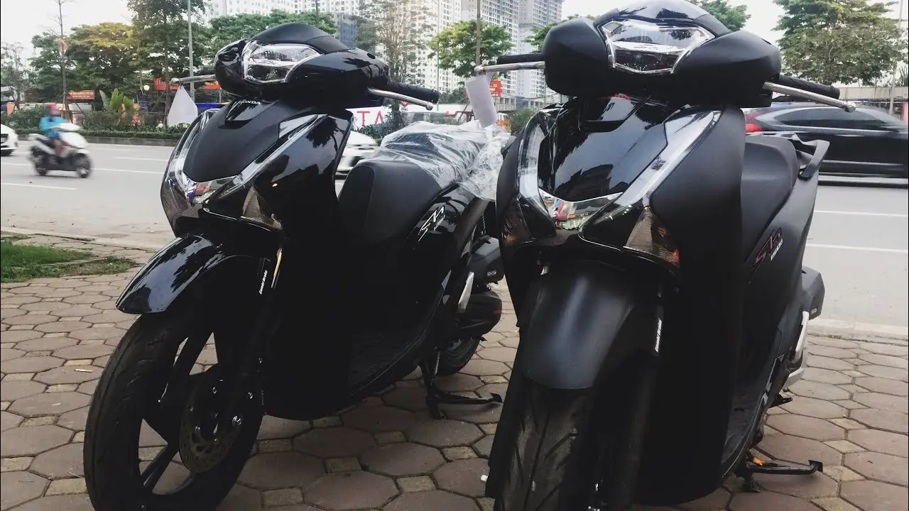 So sánh chi tiết giữa xe SH màu đen bóng và SH màu đen mờ