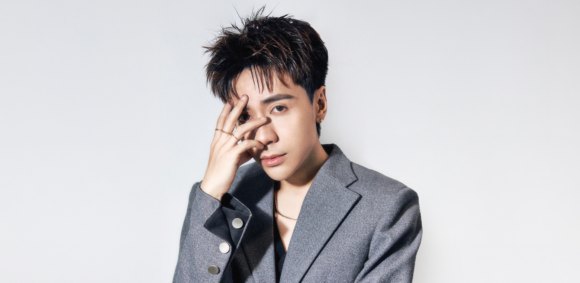 Quang Hùng MasterD là một trong những nghệ sĩ trẻ triển vọng của làng nhạc Việt