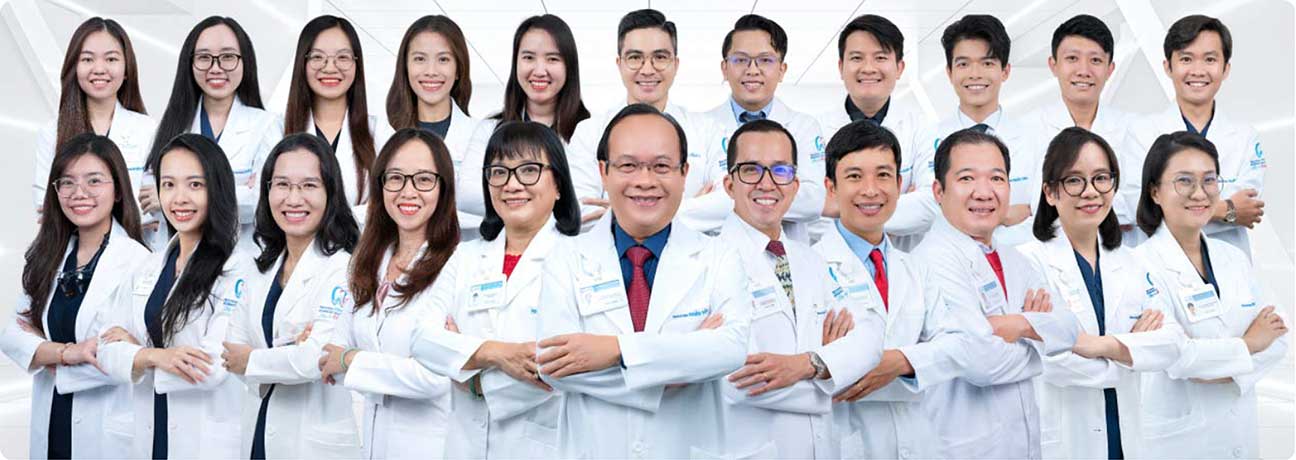 Nhakhoanhantam - Đội ngũ bác sĩ và chuẩn chuyên môn Nhakhoanhantam - Đội ngũ bác sĩ và chuẩn chuyên môn