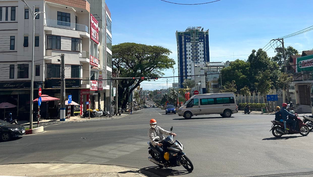 Thời Tiết Thành Phố Pleiku - Mùa khô: nắng nhiều, trời trong và đêm dễ lạnh Thời Tiết Thành Phố Pleiku - Mùa khô: nắng nhiều, trời trong và đêm dễ lạnh