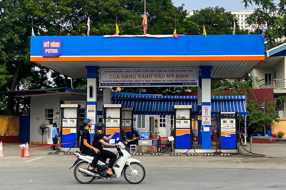 Cây Xăng Gần Đây - Dừng đúng chỗ và gọi hỗ trợ khi cần Cây Xăng Gần Đây - Dừng đúng chỗ và gọi hỗ trợ khi cần