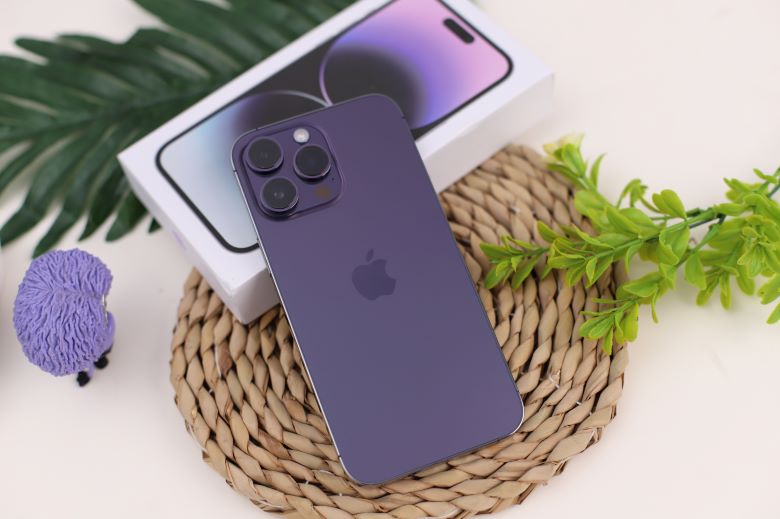 Iphone 14 Pro Max - Thiết kế sang trọng nhưng khá đầm tay Iphone 14 Pro Max - Thiết kế sang trọng nhưng khá đầm tay
