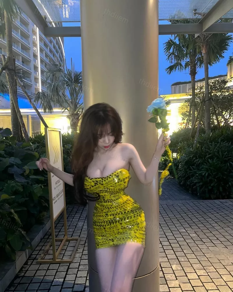 Ảnh gái múp - 6