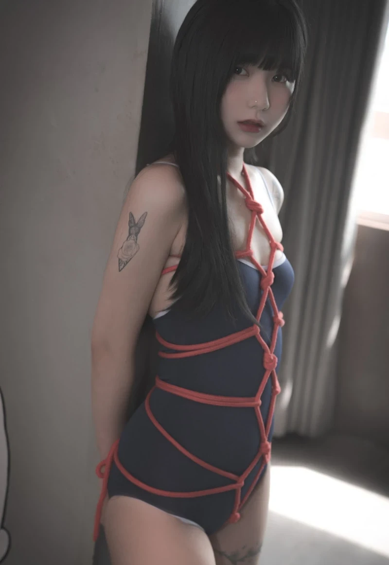 Ảnh khỏa thân - 23