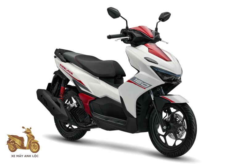 Air Blade 160 cũ - Lốp mòn không đều và mòn lệch về mép Air Blade 160 cũ - Lốp mòn không đều và mòn lệch về mép